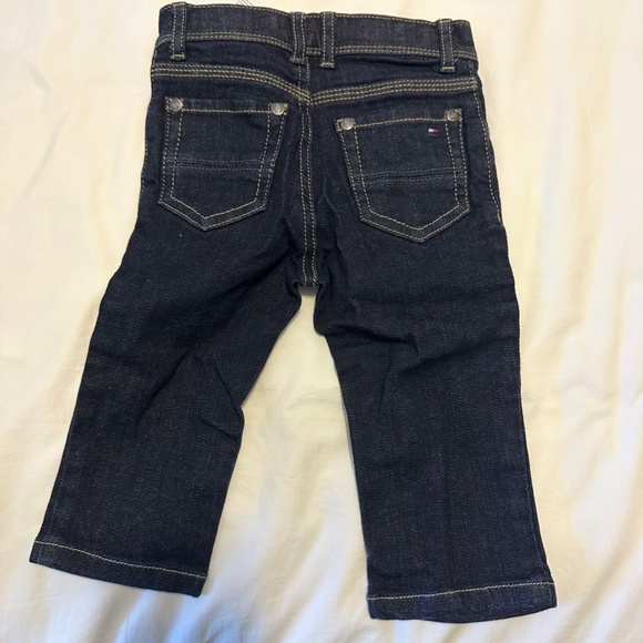 Tommy Hilfiger Jeans for Babies - Picture 2 of 5